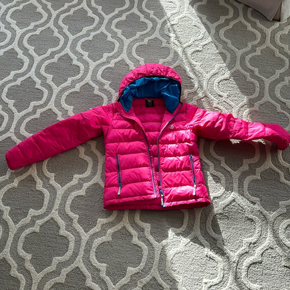 NWOT Girls Lightweight Coat. Never worn. Size 11-12